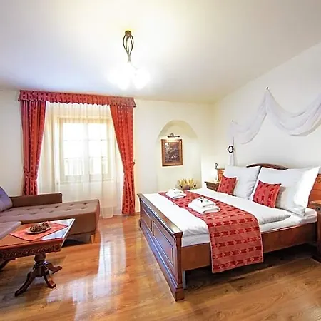 Safari - Chateau