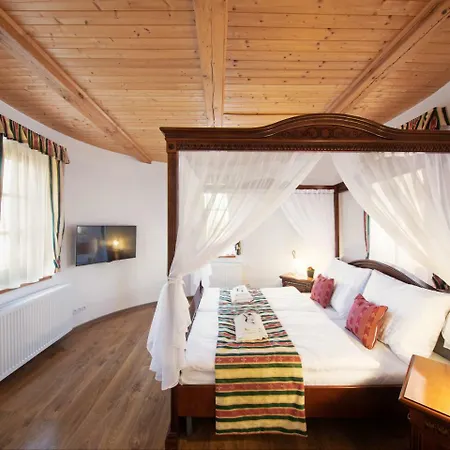 Aparthotel Safari - Chateau *