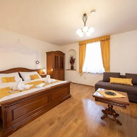 Safari - Chateau Aparthotel *