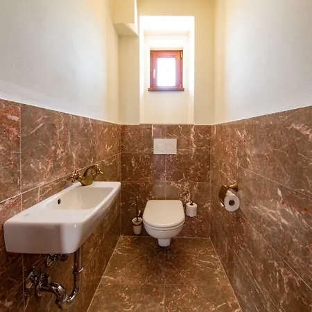 Safari - Chateau Aparthotel 4*