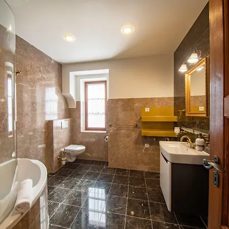 Safari - Chateau Aparthotel 4*